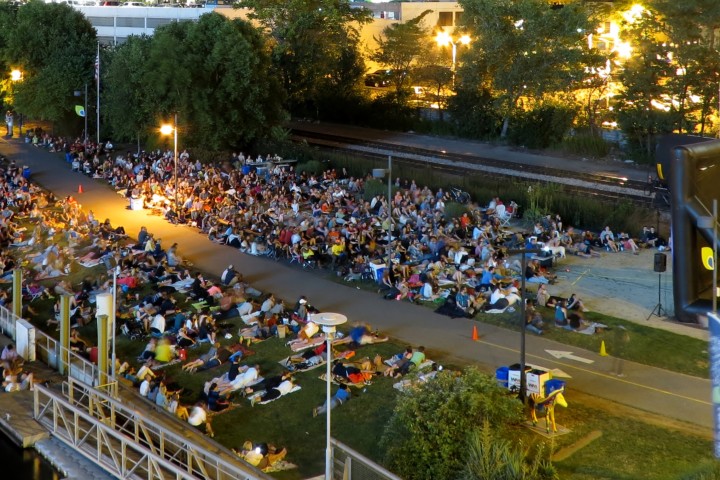 movie night on schuylkill banks