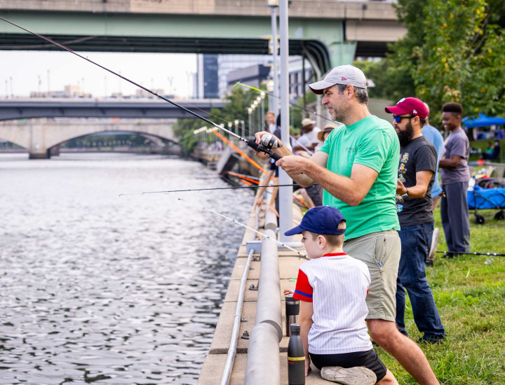 Anglers casting out at Schuylkill Banks
